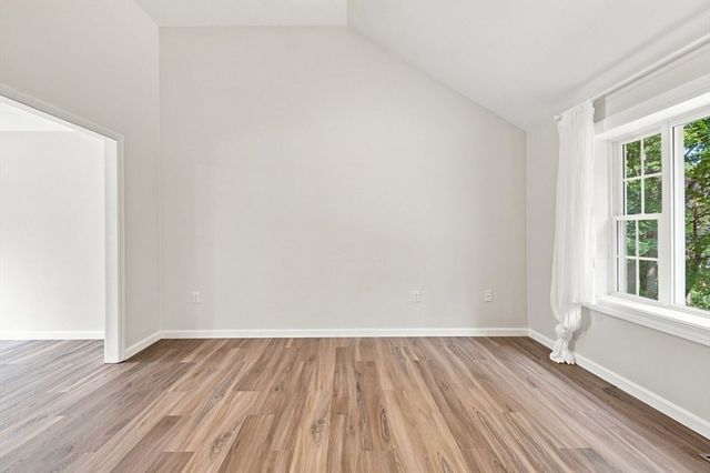 174 Bent St, Franklin, MA 02038