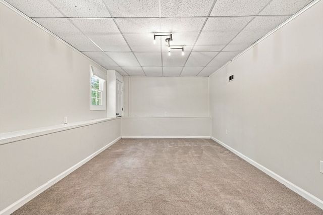 174 Bent St, Franklin, MA 02038