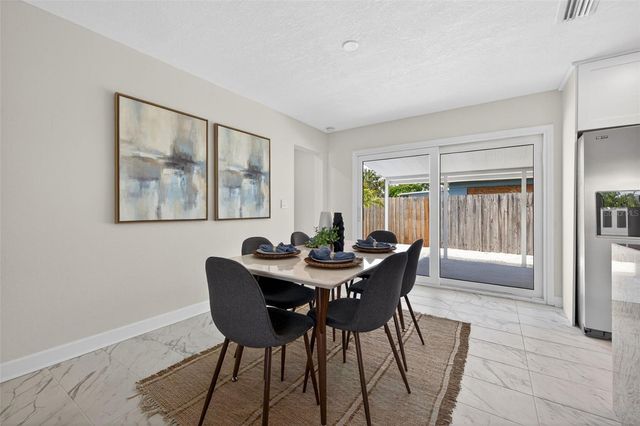 4899 VENETIAN PLACE NE, St Petersburg, FL 33703