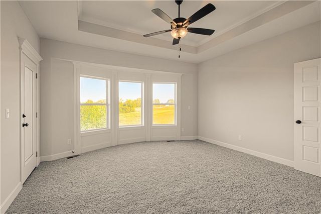 1548 Timber Ridge Drive, Liberty, MO 64068