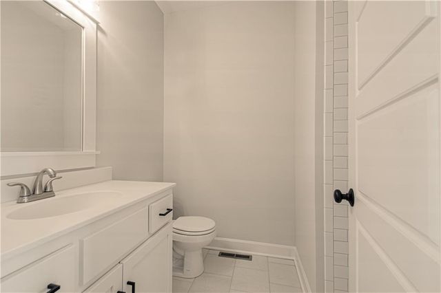 1548 Timber Ridge Drive, Liberty, MO 64068