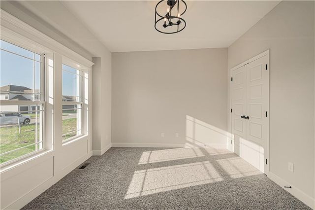 1548 Timber Ridge Drive, Liberty, MO 64068