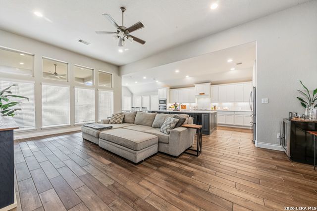 1923 Pitcher Bend, San Antonio, TX 78253