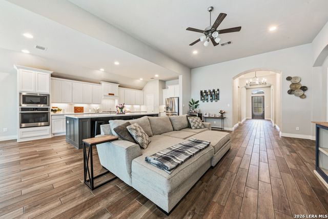 1923 Pitcher Bend, San Antonio, TX 78253