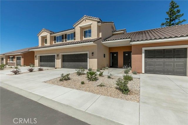 16854 Muscatel, Hesperia, CA 92345