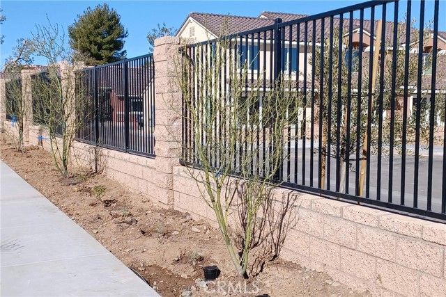 16854 Muscatel, Hesperia, CA 92345