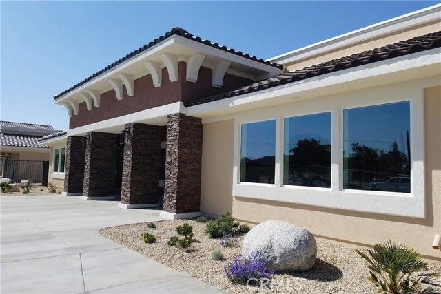 16854 Muscatel, Hesperia, CA 92345