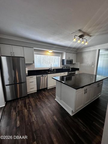 1711 Ocean Dunes Terrace, Daytona Beach, FL 32118