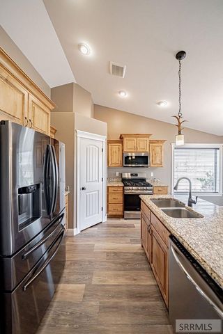 3449 E 225 N, Rigby, ID 83442
