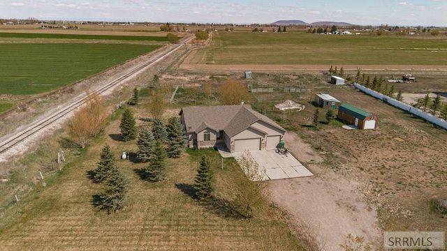 3449 E 225 N, Rigby, ID 83442
