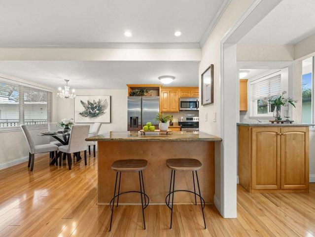 14225 Lora Drive 17, Los Gatos, CA 95032