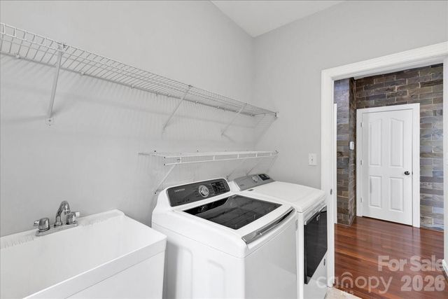 12616 Bannock Drive, Charlotte, NC 28277