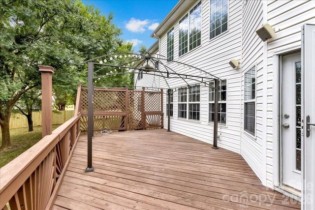 12616 Bannock Drive, Charlotte, NC 28277