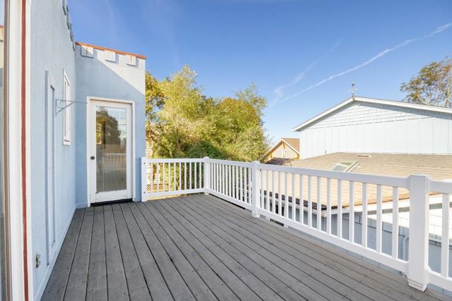 514 6th Street, Pacific Grove, CA 93950