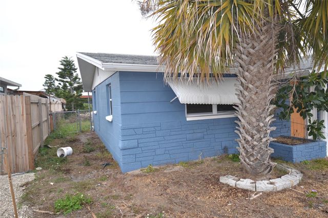 13635 VERONICA DRIVE, Hudson, FL 34667