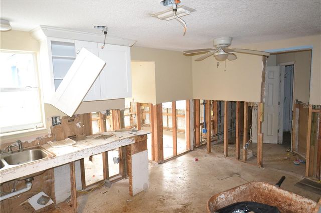 13635 VERONICA DRIVE, Hudson, FL 34667