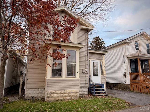 137 West Bridge Street, Oswego, NY 13126