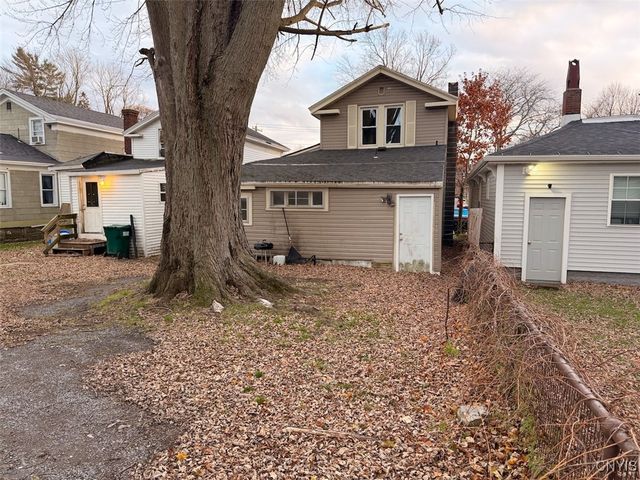 137 West Bridge Street, Oswego, NY 13126