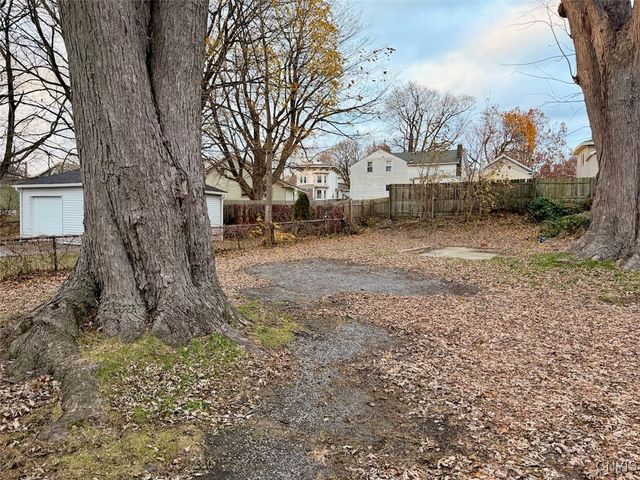 137 West Bridge Street, Oswego, NY 13126