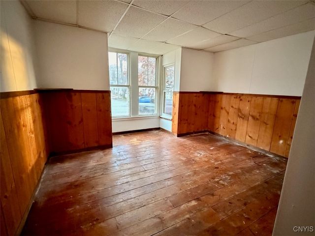 137 West Bridge Street, Oswego, NY 13126