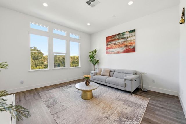 2449 Washington Boulevard, Fremont, CA 94539