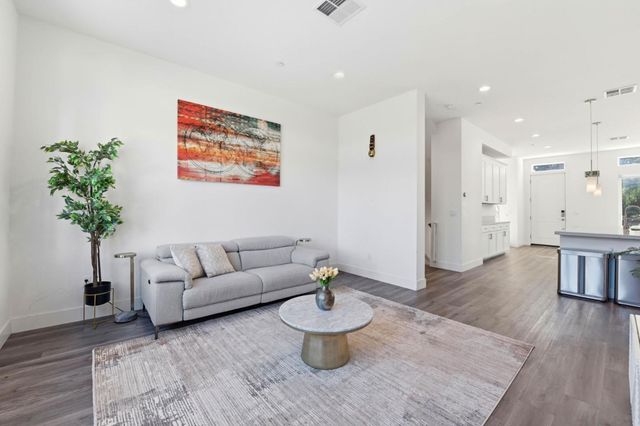 2449 Washington Boulevard, Fremont, CA 94539