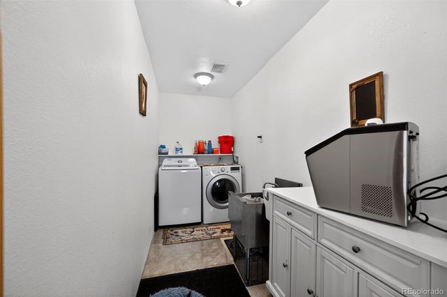 16535 W 79th Drive, Arvada, CO 80007