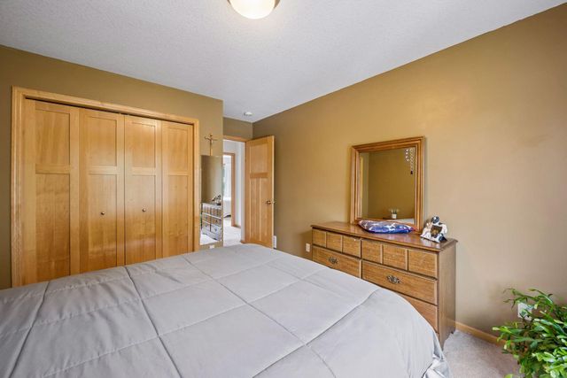 1215 Cartway Road N, Champlin, MN 55316