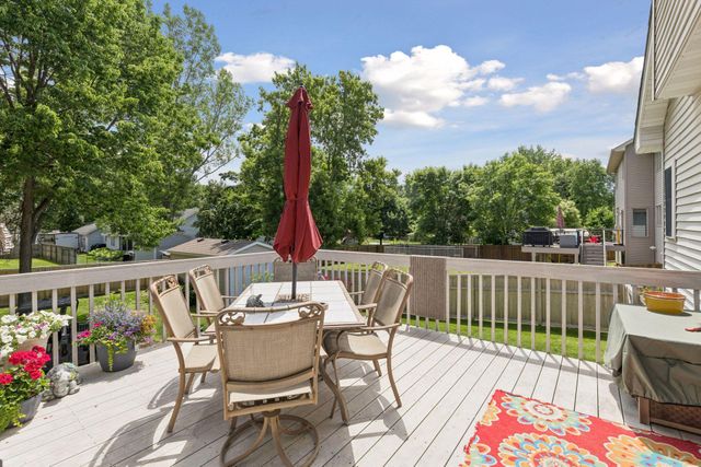 1215 Cartway Road N, Champlin, MN 55316