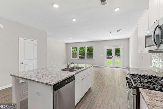 6032 Harbor Landing Drive, Buford, GA 30518