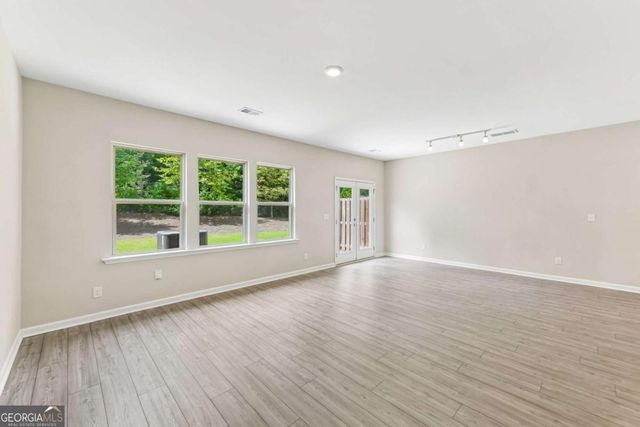 6032 Harbor Landing Drive, Buford, GA 30518