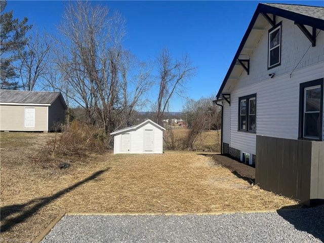 2183 Westfield Road, Mount Airy, NC 27030