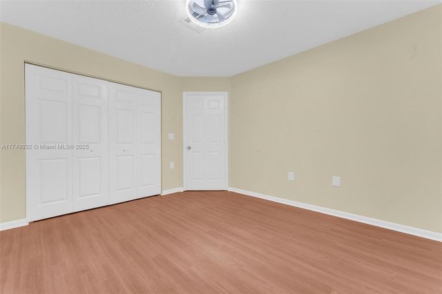 9745 NW 37th St 9745, Sunrise, FL 33351