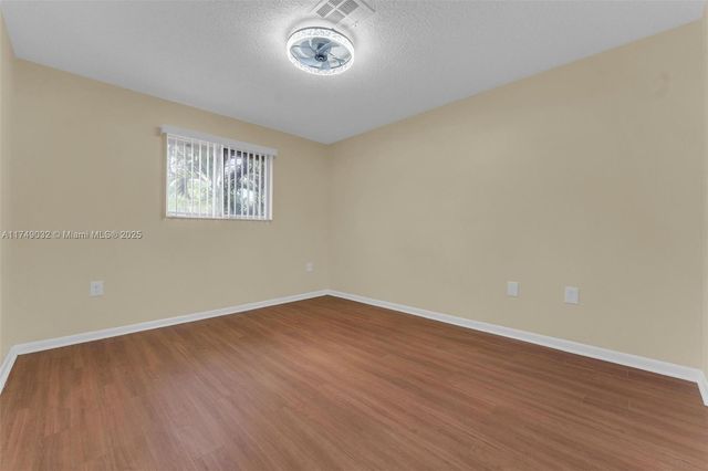 9745 NW 37th St 9745, Sunrise, FL 33351