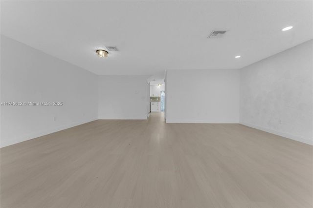 9745 NW 37th St 9745, Sunrise, FL 33351