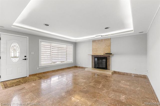 7260 Fenton Street, Dearborn Heights, MI 48127