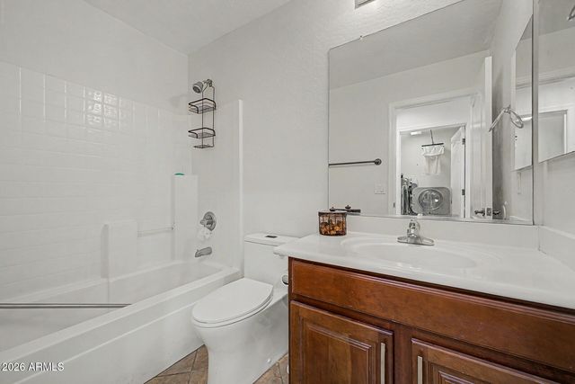 11352 E SONRISA Avenue, Mesa, AZ 85212