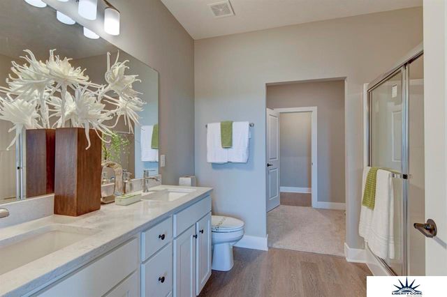 2911 Lakeside Drive, Plattsmouth, NE 68048