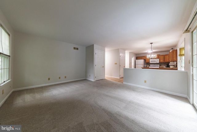 1615 LINDEN BLVD, Vineland, NJ 08361