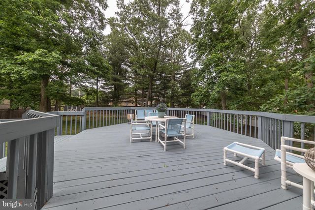 1615 LINDEN BLVD, Vineland, NJ 08361