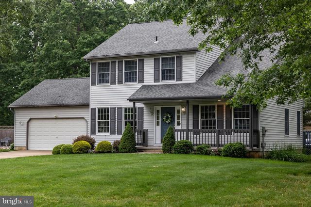 1615 LINDEN BLVD, Vineland, NJ 08361