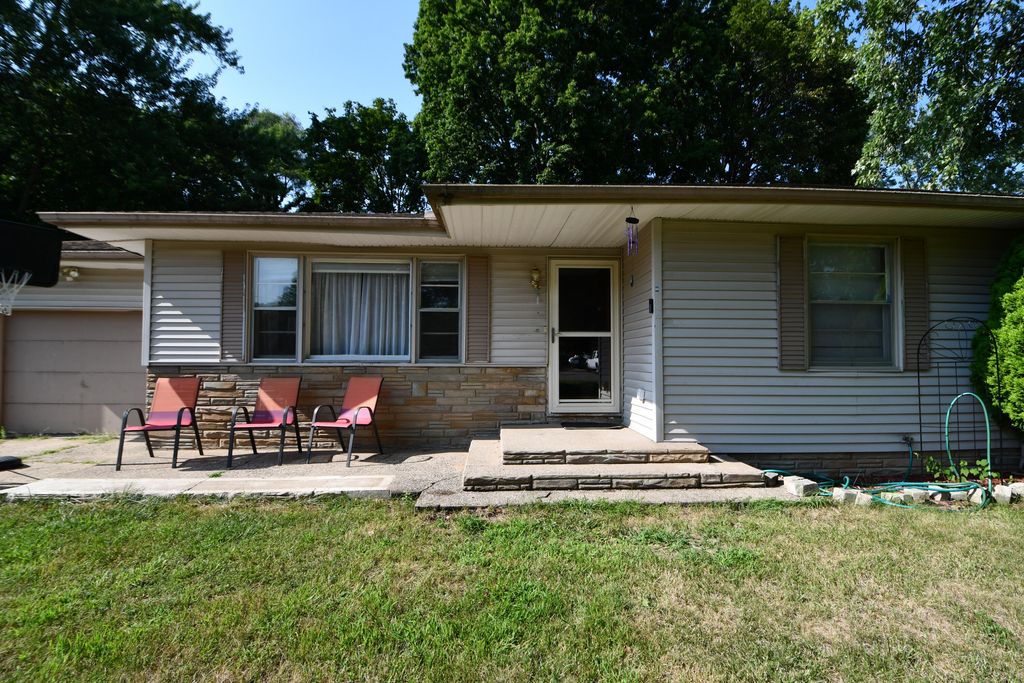233 Hunter Drive, Benton Harbor, MI 49022