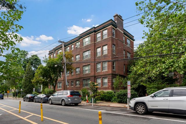 52 Garden St B2, Cambridge, MA 02138