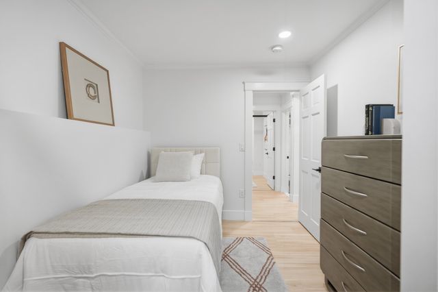 52 Garden St B2, Cambridge, MA 02138