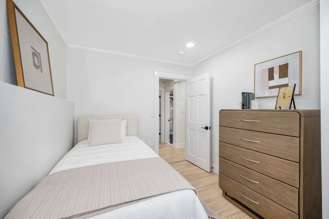 52 Garden St B2, Cambridge, MA 02138