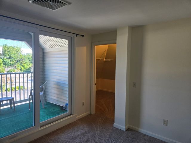 996 East Street 9, Walpole, MA 02081