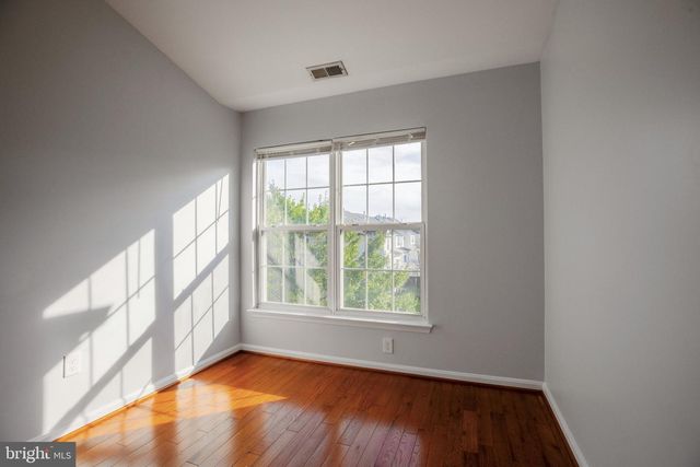 8458 CHARMED DAYS, Laurel, MD 20723