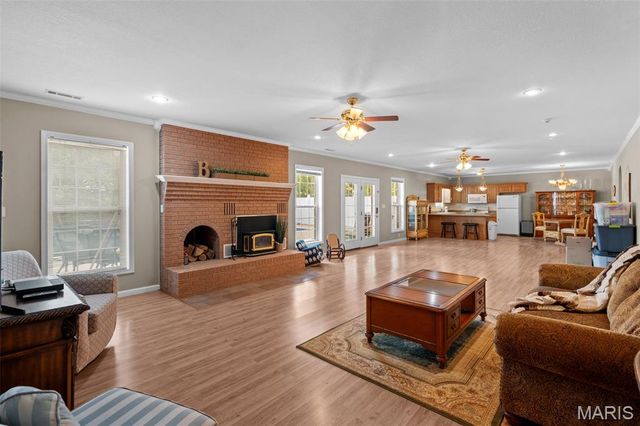 14108 Lynn Road, Poplar Bluff, MO 63901