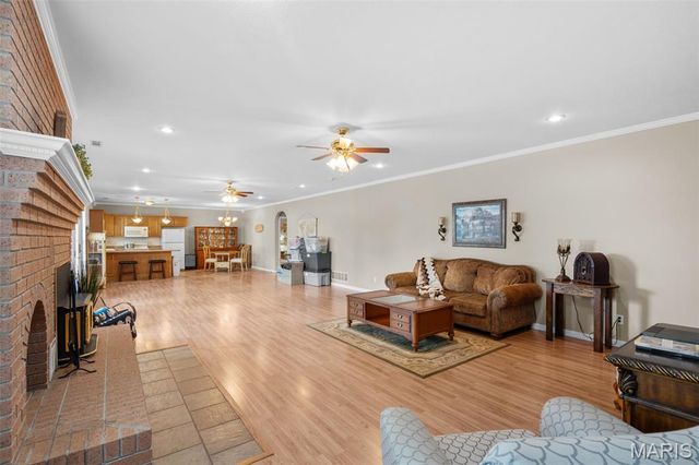 14108 Lynn Road, Poplar Bluff, MO 63901