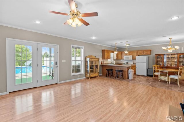 14108 Lynn Road, Poplar Bluff, MO 63901